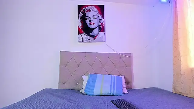 Snapshot of wyatt_3 chatting on September 13, 2025, 12:16 pm wyatt 3 online show from September 13, 2025, 12:16 pm