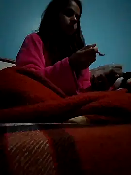 PatyPatriciaa online show from July 3, 2026, 3:35 am