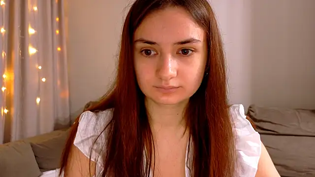 Lelia Vibe online show from November 30, 2025, 2:37 am