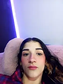 ingrid zese  online show from October 31, 2025, 6:03 am