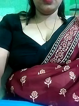 Snapshot of Dimplegirl chatting on October 27, 2025, 5:28 pm Dimplegirl online show from October 27, 2025, 5:28 pm