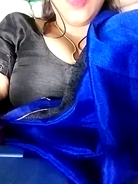 Snapshot of Dimplegirl chatting on November 2, 2025, 5:59 pm Dimplegirl online show from November 2, 2025, 5:59 pm