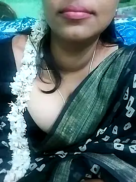 Snapshot of Dimplegirl chatting on November 8, 2025, 6:07 pm Dimplegirl online show from November 8, 2025, 6:07 pm