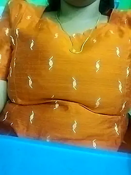 Snapshot of Dimplegirl chatting on November 23, 2025, 5:46 pm Dimplegirl online show from November 23, 2025, 5:46 pm