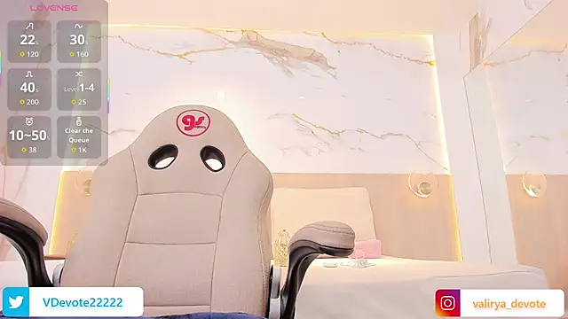 valirya devote online show from September 18, 2025, 3:52 am