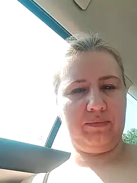 LustyyX online show from June 30, 2026, 7:42 am