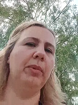 LustyyX online show from July 16, 2026, 1:50 pm