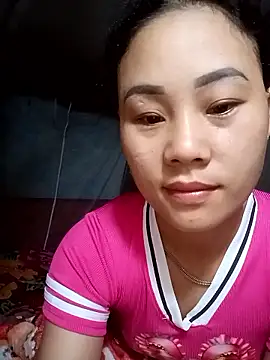 Snapshot of Ruaiuoi chatting on May 8, 2026, 7:30 pm Ruaiuoi online show from May 8, 2026, 7:30 pm