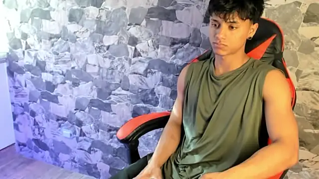 Snapshot of ZYZZ1312 chatting on July 18, 2026, 8:34 pm ZYZZ1312 online show from July 18, 2026, 8:34 pm