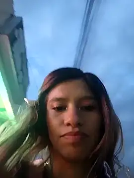 Snapshot of Sofiia_cute_ chatting on February 13, 2026, 11:23 pm Sofiia cute online show from February 13, 2026, 11:23 pm