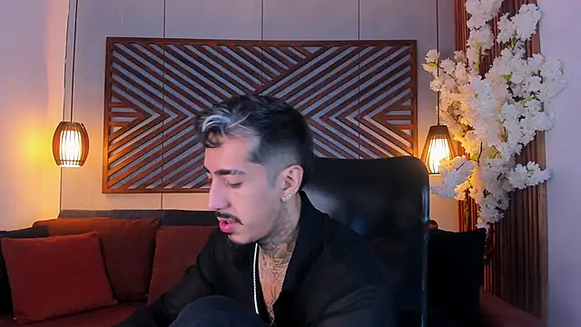 Donovan Desmond online show from February 15, 2026, 8:46 am