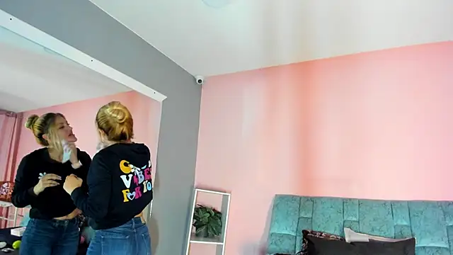 Camila Russoo online show from January 31, 2026, 7:11 pm