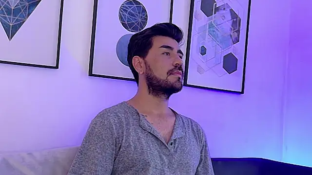 ThomassBrooks online show from June 22, 2026, 9:34 pm