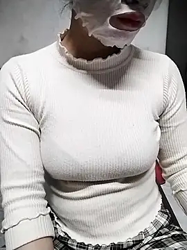 Mie rose online show from November 22, 2025, 12:31 am