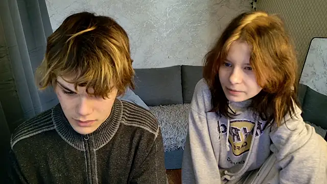 Bonnie And C1yde online show from April 29, 2026, 5:11 am