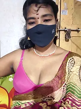 Snapshot of srav43 chatting on October 15, 2025, 5:24 pm srav43 online show from October 15, 2025, 5:24 pm