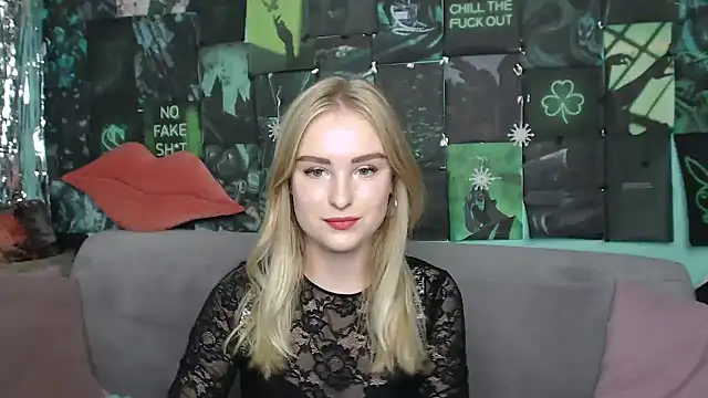 Snapshot of SofySofty chatting on September 9, 2025, 7:35 pm SofySofty online show from September 9, 2025, 7:35 pm