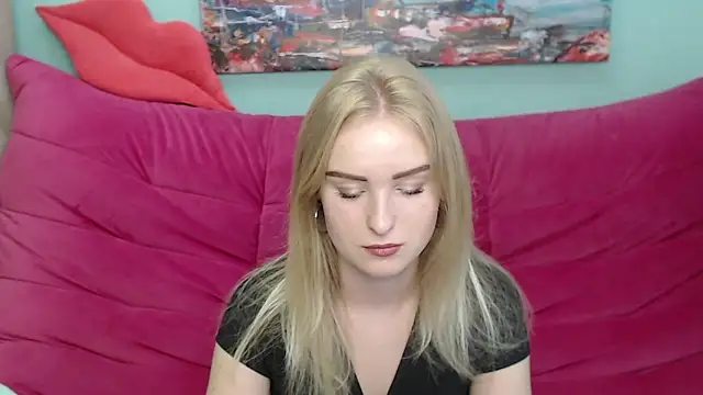 Snapshot of SofySofty chatting on September 23, 2025, 4:37 am SofySofty online show from September 23, 2025, 4:37 am