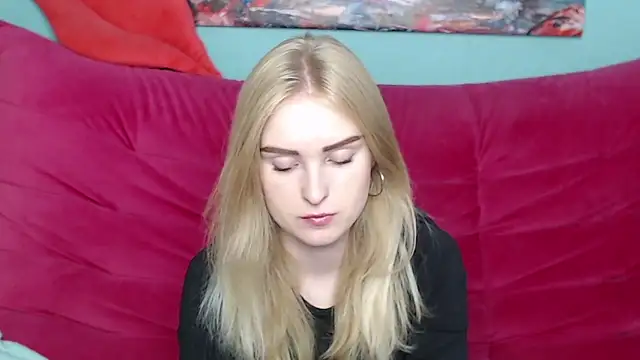 Snapshot of SofySofty chatting on October 10, 2025, 4:44 am SofySofty online show from October 10, 2025, 4:44 am