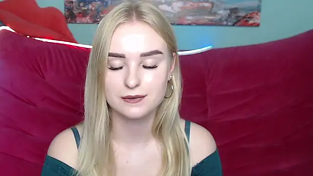 Snapshot of SofySofty chatting on October 26, 2025, 5:52 pm SofySofty online show from October 26, 2025, 5:52 pm