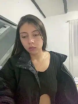 Snapshot of Sara-cooper2 chatting on May 7, 2026, 2:39 am Sara-cooper2 online show from May 7, 2026, 2:39 am