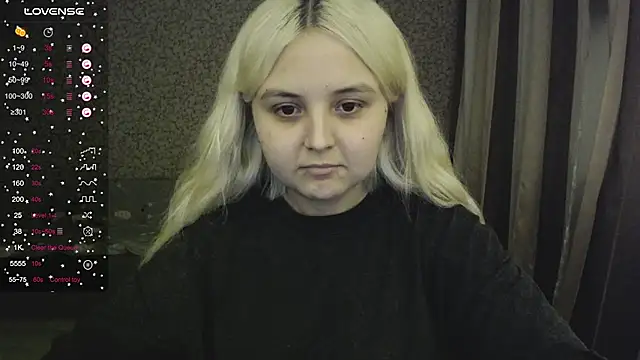 Snapshot of vendymories chatting on October 2, 2025, 5:20 pm vendymories online show from October 2, 2025, 5:20 pm