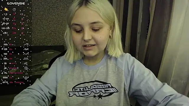 Snapshot of vendymories chatting on October 23, 2025, 11:57 pm vendymories online show from October 23, 2025, 11:57 pm