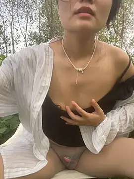 Snapshot of Mier-cn chatting on September 12, 2025, 2:33 am Mier-cn online show from September 12, 2025, 2:33 am