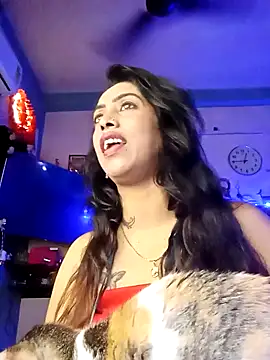 Love Beauty01 online show from February 10, 2026, 6:45 pm