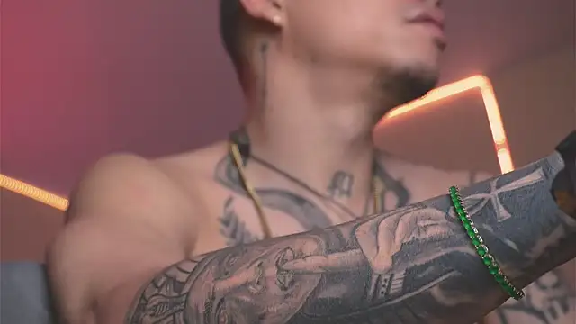 AlphaMasterXxx online show from March 12, 2026, 3:34 am