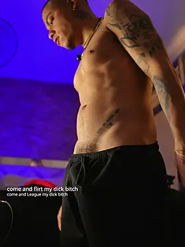 Snapshot of AlphaMasterXxx chatting on July 2, 2026, 2:22 am AlphaMasterXxx online show from July 2, 2026, 2:22 am
