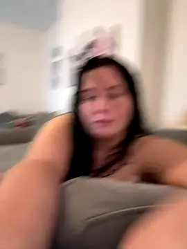 Snapshot of brunetteGirl274 chatting on December 14, 2025, 9:41 pm brunetteGirl274 online show from December 14, 2025, 9:41 pm