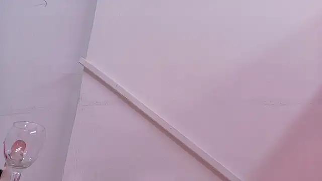 Snapshot of Lizbeth_Rouse chatting on October 17, 2025, 11:02 am Lizbeth Rouse online show from October 17, 2025, 11:02 am