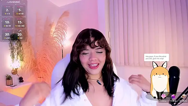 Snapshot of NikaVelvet1 chatting on October 6, 2025, 11:35 pm NikaVelvet1 online show from October 6, 2025, 11:35 pm