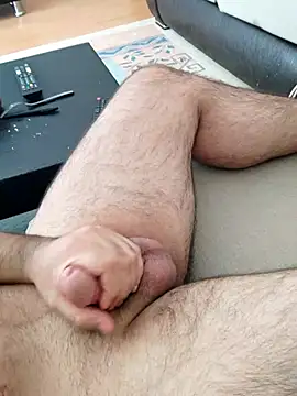 Snapshot of Azginboga2358 chatting on September 11, 2025, 11:32 am Azginboga2358 online show from September 11, 2025, 11:32 am