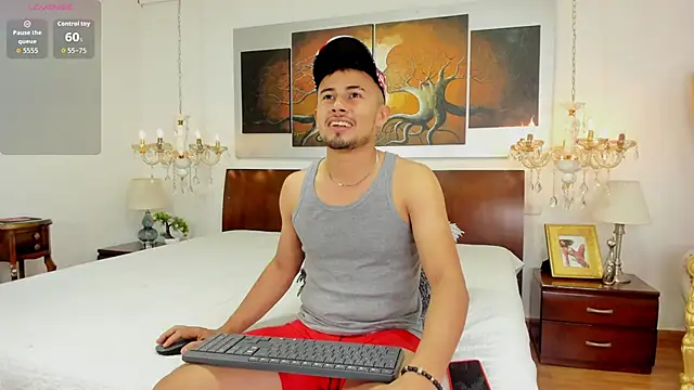 Valentiinoss online show from January 15, 2026, 8:45 pm