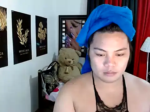 Snapshot of TSbrianaHugeCock chatting on May 3, 2026, 1:39 pm TSbrianaHugeCock online show from May 3, 2026, 1:39 pm