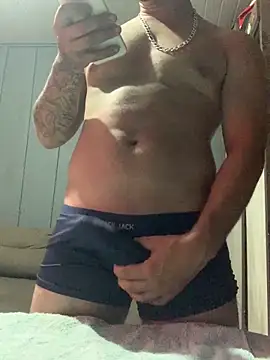 Snapshot of o-theus chatting on February 20, 2026, 3:23 pm o-theus online show from February 20, 2026, 3:23 pm