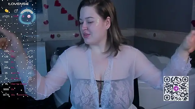 HelenHartt online show from March 4, 2026, 5:57 am