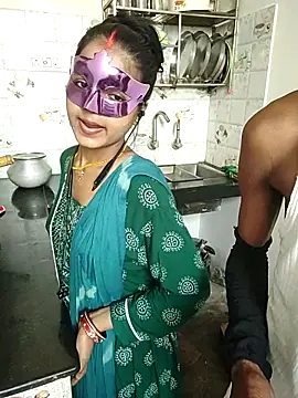 LOVE568 online show from October 8, 2025, 1:58 am