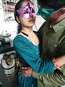 LOVE568 online show from November 1, 2025, 2:57 am