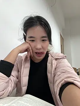 Snapshot of luluya1314 chatting on November 9, 2025, 8:56 am luluya1314 online show from November 9, 2025, 8:56 am