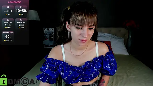 Snapshot of lasly_moon chatting on September 26, 2025, 6:39 am lasly moon online show from September 26, 2025, 6:39 am