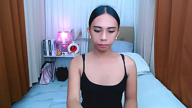 Snapshot of scarlet_smith7 chatting on May 26, 2026, 2:24 pm scarlet smith7 online show from May 26, 2026, 2:24 pm