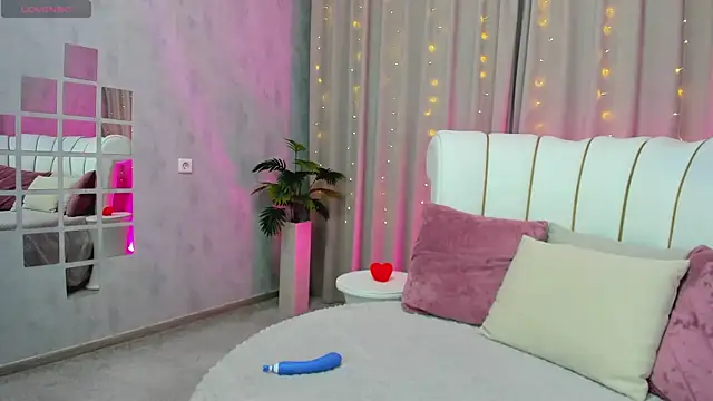  Sunpuddle online show from February 17, 2026, 12:07 am