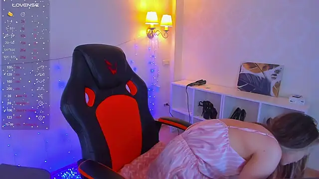 Snapshot of Little_Rockk chatting on September 28, 2025, 4:29 am Little Rockk online show from September 28, 2025, 4:29 am