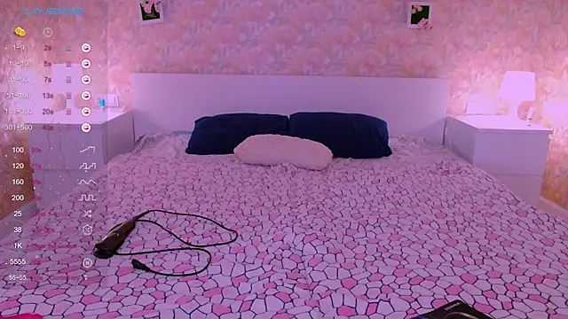 Snapshot of Little_Rockk chatting on February 7, 2026, 9:02 am Little Rockk online show from February 7, 2026, 9:02 am