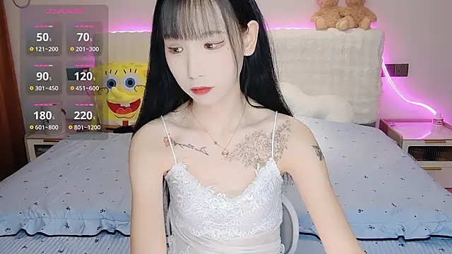 Snapshot of M-OTT_ chatting on October 1, 2025, 12:44 pm M-OTT online show from October 1, 2025, 12:44 pm