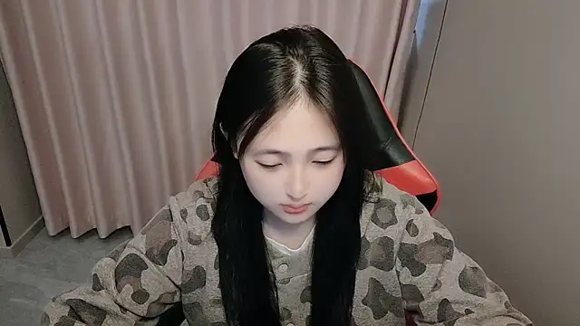 xxz98 online show from April 13, 2026, 9:59 am