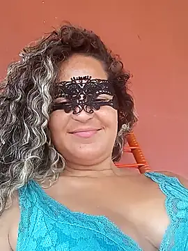 RaphinhaSanches online show from March 18, 2026, 5:27 pm